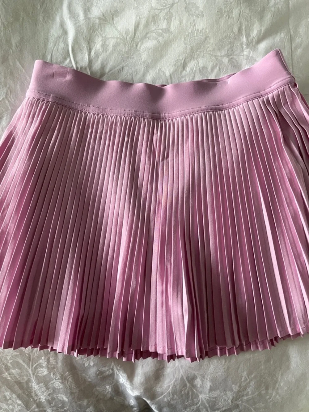lululemon athletica Light Pink Pleated Skater Skirt - Picture 7 of 10